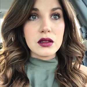 Meet your Posher, Melissa